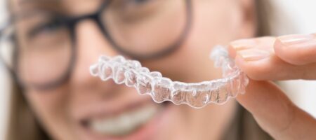 Complexé par vos dents ? Une consultation chez un orthodontiste est la solution !